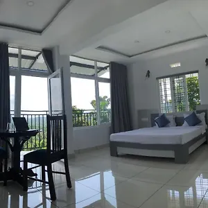  Bed & Breakfast Raveendra