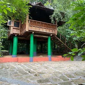  Guest house Trekking Trails Eco